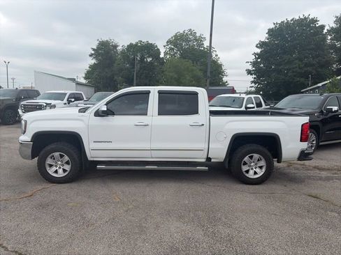 Used 2016 GMC Sierra 1500 SLE w/ SLE Value Package AWD/4WD image 3