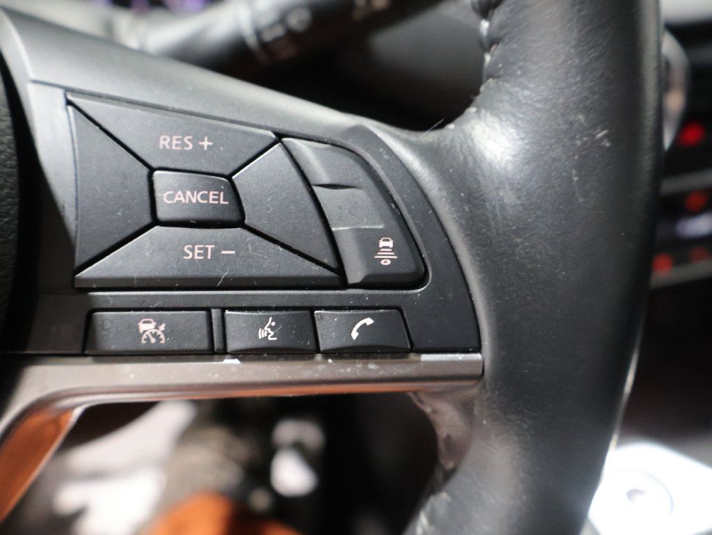 Used 2025 Nissan Sentra SV w/ All-Weather Package FWD image 35