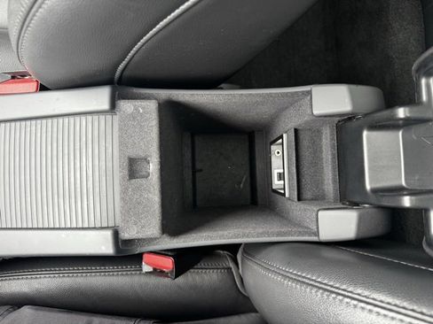 Used 2016 Volvo XC60 T6 w/ Proximity Package image 22