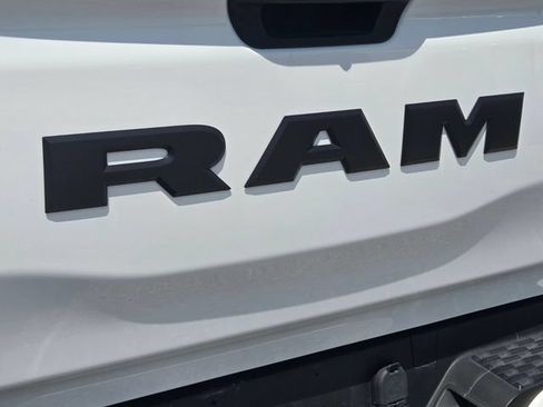 Used 2025 RAM 1500 Big Horn AWD/4WD image 16
