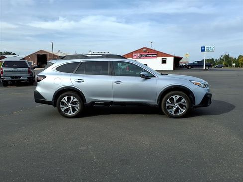 Used 2020 Subaru Outback Limited w/ Popular Package #2 image 7
