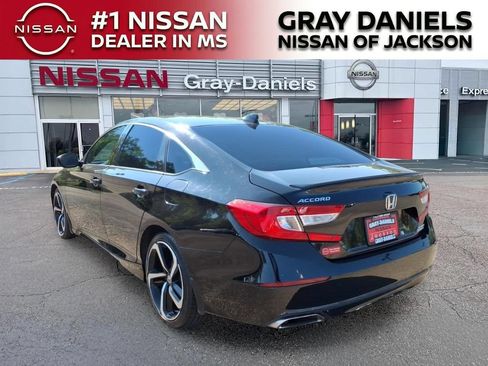Used 2022 Honda Accord Sport Special Edition image 5