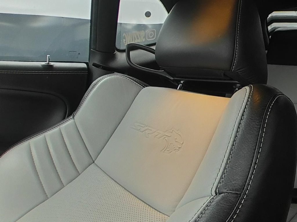 Used 2023 Dodge Challenger SRT Hellcat RWD image 9