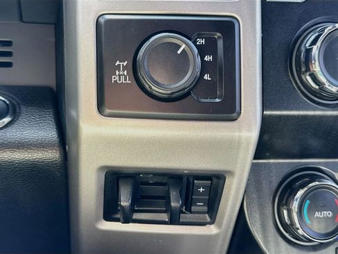 Used 2019 Ford F350 Lariat w/ Lariat Ultimate Package AWD/4WD image 26