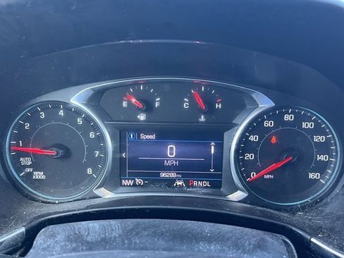 Used 2020 Chevrolet Equinox LT image 8