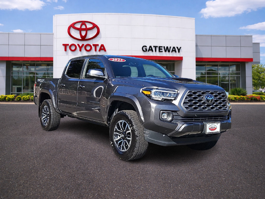 Certified 2023 Toyota Tacoma TRD Sport AWD/4WD image 3