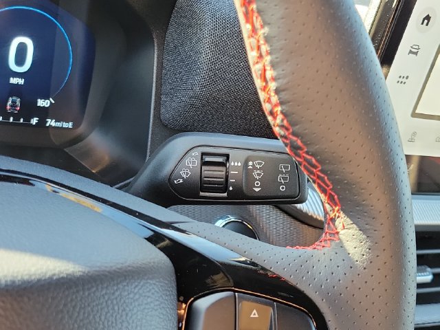 Certified 2025 Ford Explorer ST-Line AWD/4WD image 18