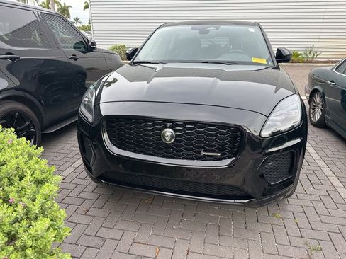 Used 2024 Jaguar E-PACE R-Dynamic SE AWD/4WD image 2