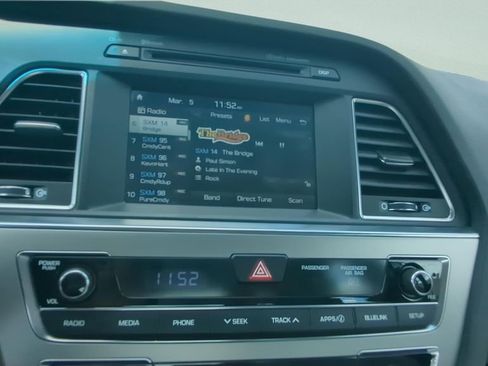 Used 2017 Hyundai Sonata Sport w/ Cargo Package image 19