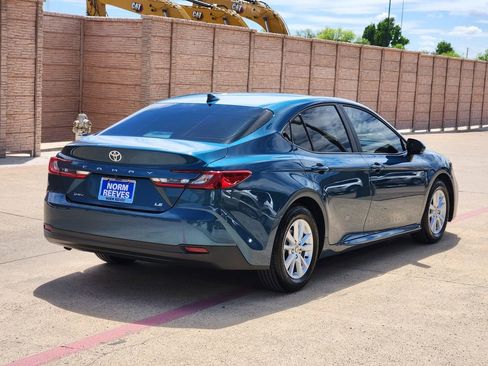 Used 2026 Toyota Camry LE w/ Convenience Package FWD image 5