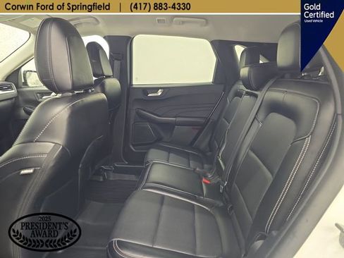 Used 2024 Ford Escape Platinum AWD/4WD image 18