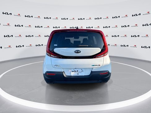 Certified 2021 Kia Soul S FWD image 7
