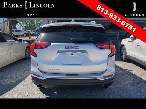 Used 2020 GMC Terrain SLT w/ Preferred Package image 8