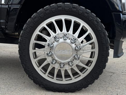 Used 2024 Ford F450 Limited w/ FX4 Off-Road Package image 82