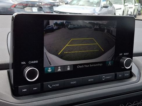 Used 2023 Honda Accord EX image 18