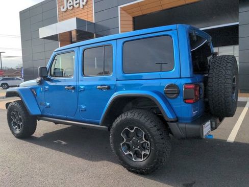 Used 2023 Jeep Wrangler Unlimited Rubicon 4xe AWD/4WD image 6