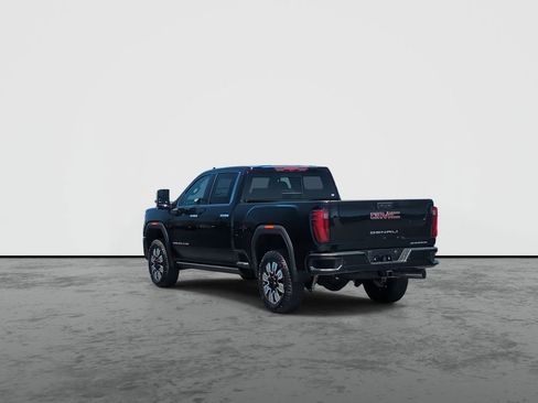 New 2026 GMC Sierra 2500 Denali w/ Denali Reserve Package AWD/4WD image 6