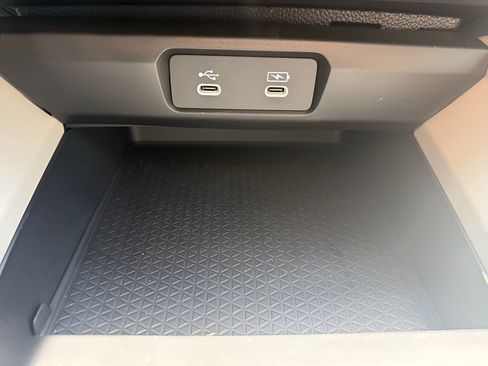 Used 2025 Honda Accord LX image 27