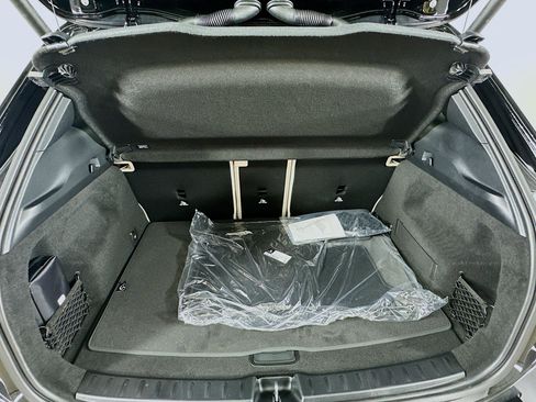 Certified 2026 Mercedes-Benz GLA 250 4MATIC image 33