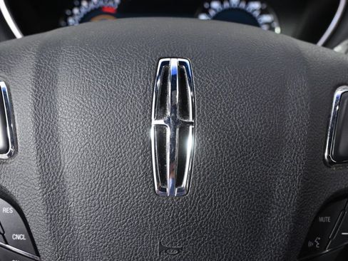Used 2016 Lincoln MKX Select AWD/4WD image 34