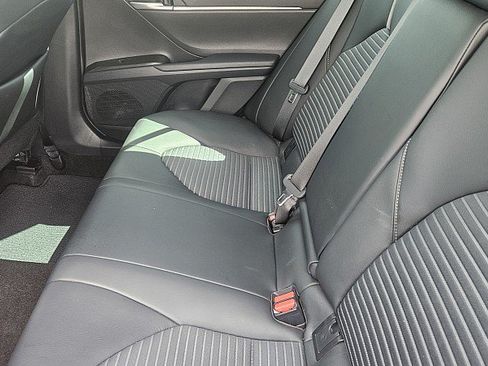 Used 2023 Toyota Camry SE w/ Audio Upgrade Package FWD image 8