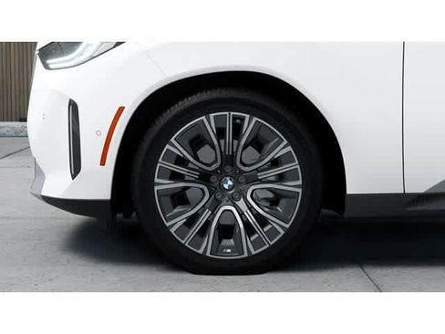 New 2026 BMW X3 xDrive30i w/ Convenience Package AWD/4WD image 7