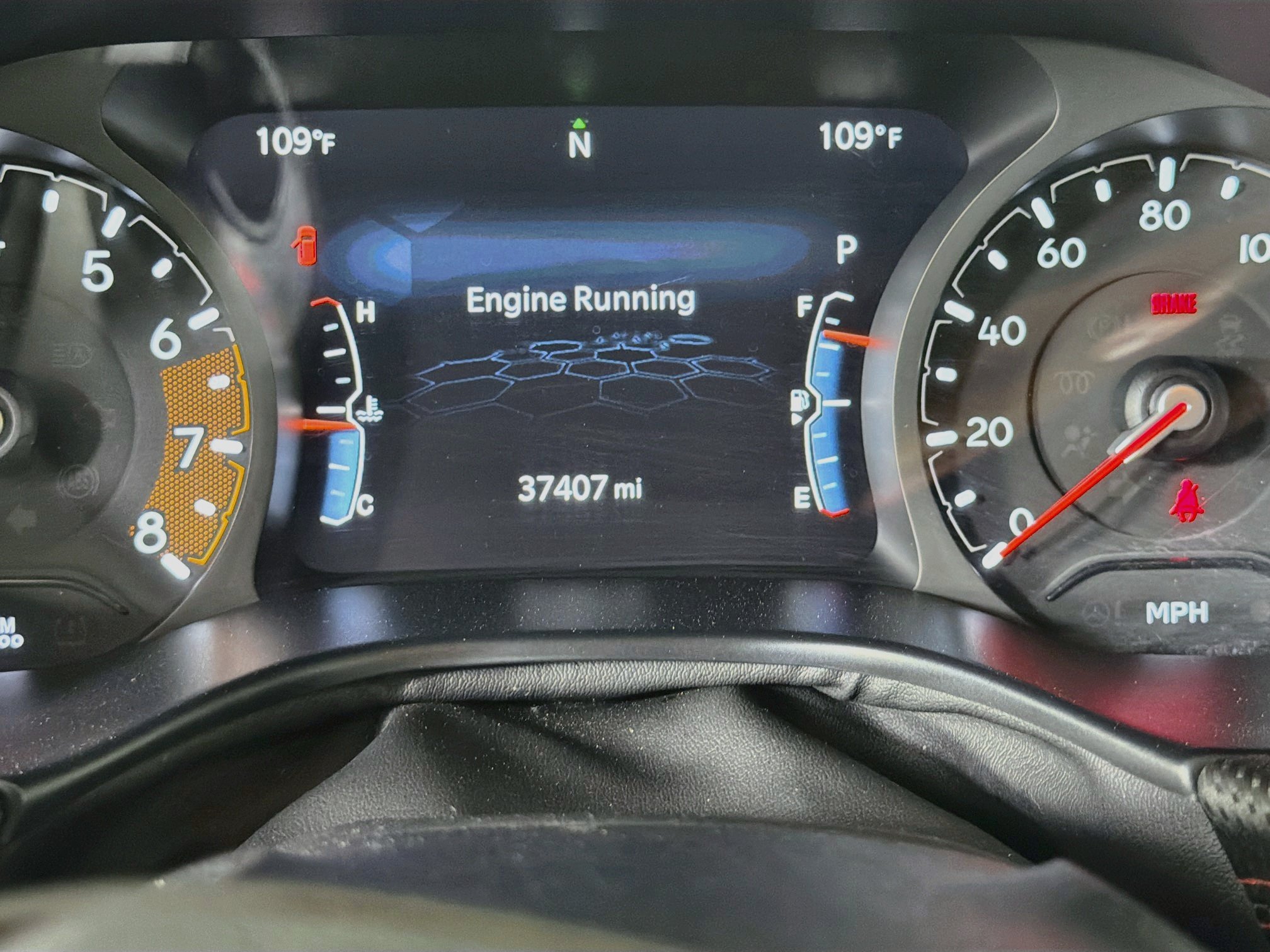 Used 2025 Jeep Compass Trailhawk AWD/4WD image 19