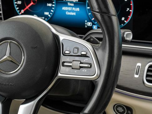 Used 2021 Mercedes-Benz GLS 450 4MATIC image 16