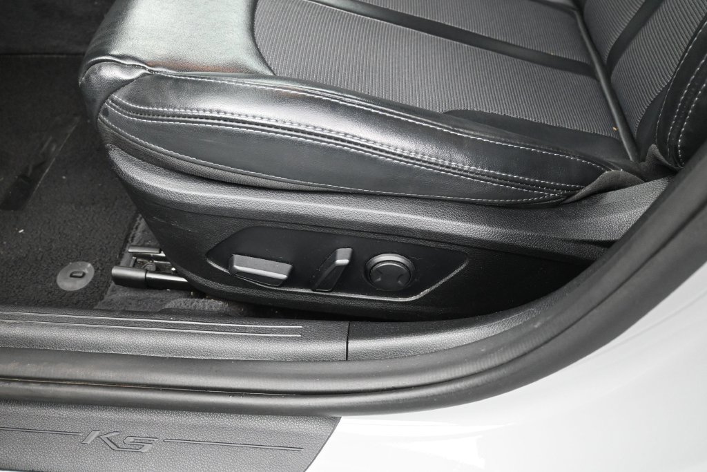 Used 2022 Kia K5 GT-Line FWD image 27