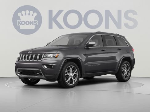 Used 2018 Jeep Grand Cherokee Overland AWD/4WD image 1