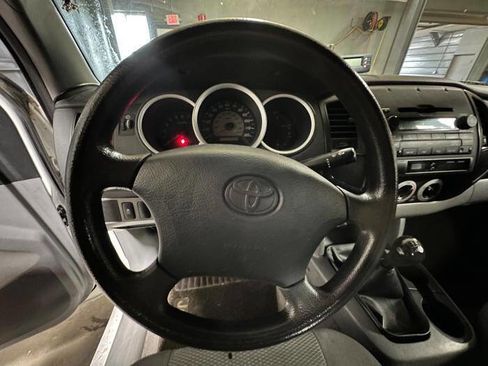 Used 2010 Toyota Tacoma 2WD Regular Cab image 28