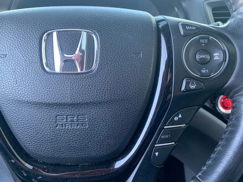 Used 2017 Honda Pilot Elite image 14