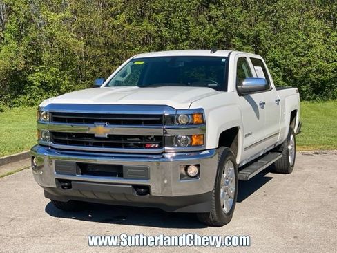Used 2018 Chevrolet Silverado 2500 LTZ w/ LTZ Plus Package image 3