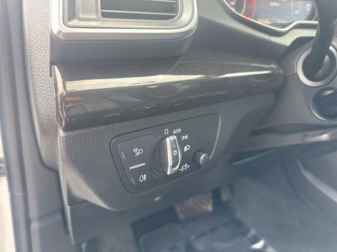 Used 2019 Audi Q5 2.0T Premium Plus image 16