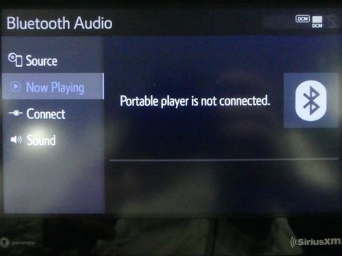 Used 2022 Toyota Prius LE image 10