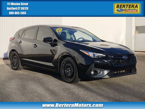 Used 2024 Subaru Impreza 2.0i image 1