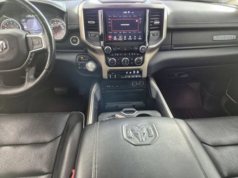 Used 2019 RAM 1500 Laramie AWD/4WD image 26