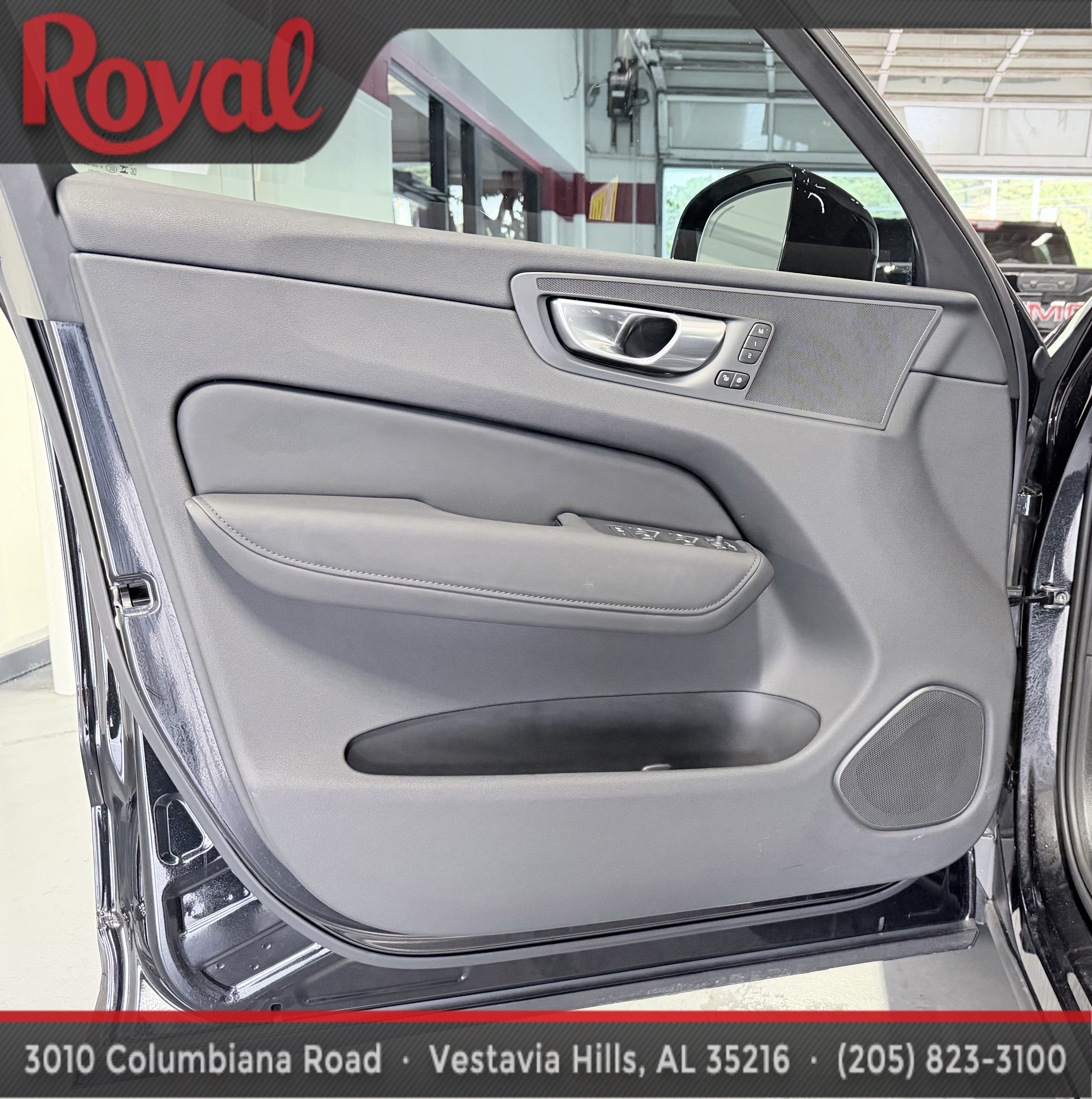 Certified 2026 Volvo XC60 B5 Core AWD/4WD image 11