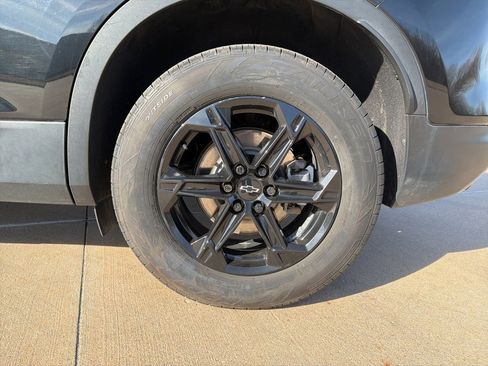 Used 2023 Chevrolet Blazer LT w/ Midnight/Sport Edition image 12