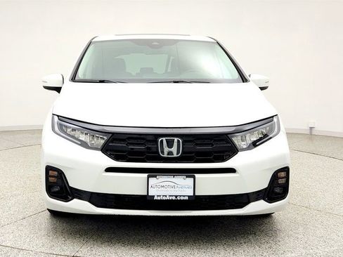 Used 2026 Honda Odyssey Elite image 2