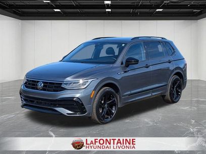 Used 2023 Volkswagen Tiguan SE R-Line