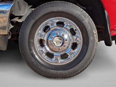 Used 2015 Ford F250 XLT w/ XLT Premium Package image 21