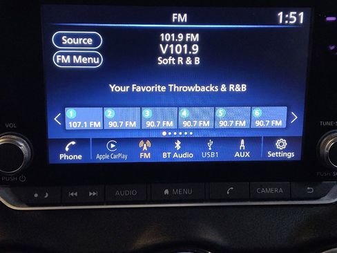 Used 2024 Nissan Sentra SV FWD image 25