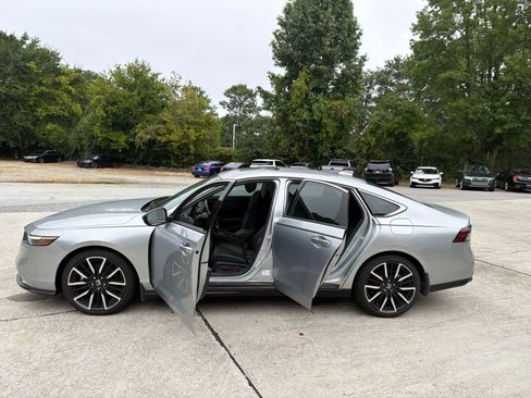 Used 2024 Honda Accord Touring image 20