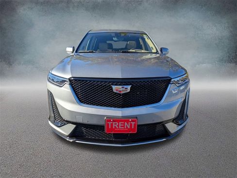 Certified 2024 Cadillac XT6 Sport w/ Platinum Package image 11