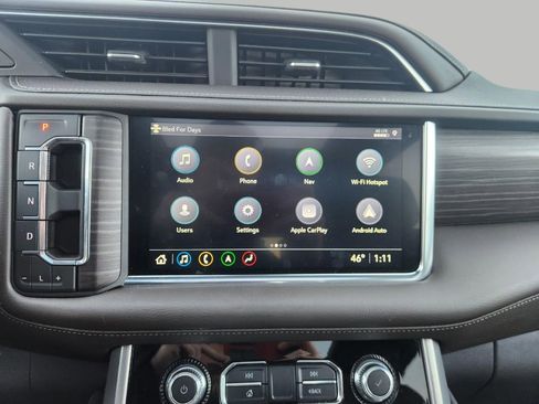 Used 2021 GMC Yukon XL Denali w/ Denali Premium Package image 38