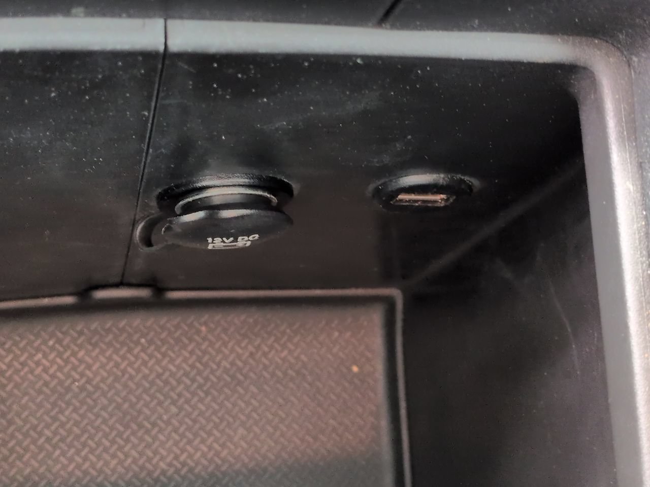 Used 2018 Jeep Wrangler Unlimited Sport S AWD/4WD image 19