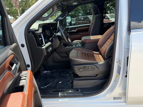 Used 2024 GMC Sierra 2500 Denali Ultimate AWD/4WD image 20