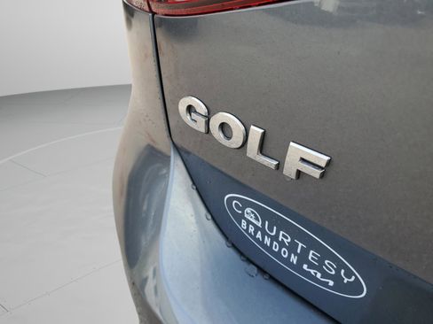 Used 2016 Volkswagen Golf S image 30