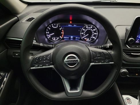 Used 2021 Nissan Altima 2.5 SV image 22